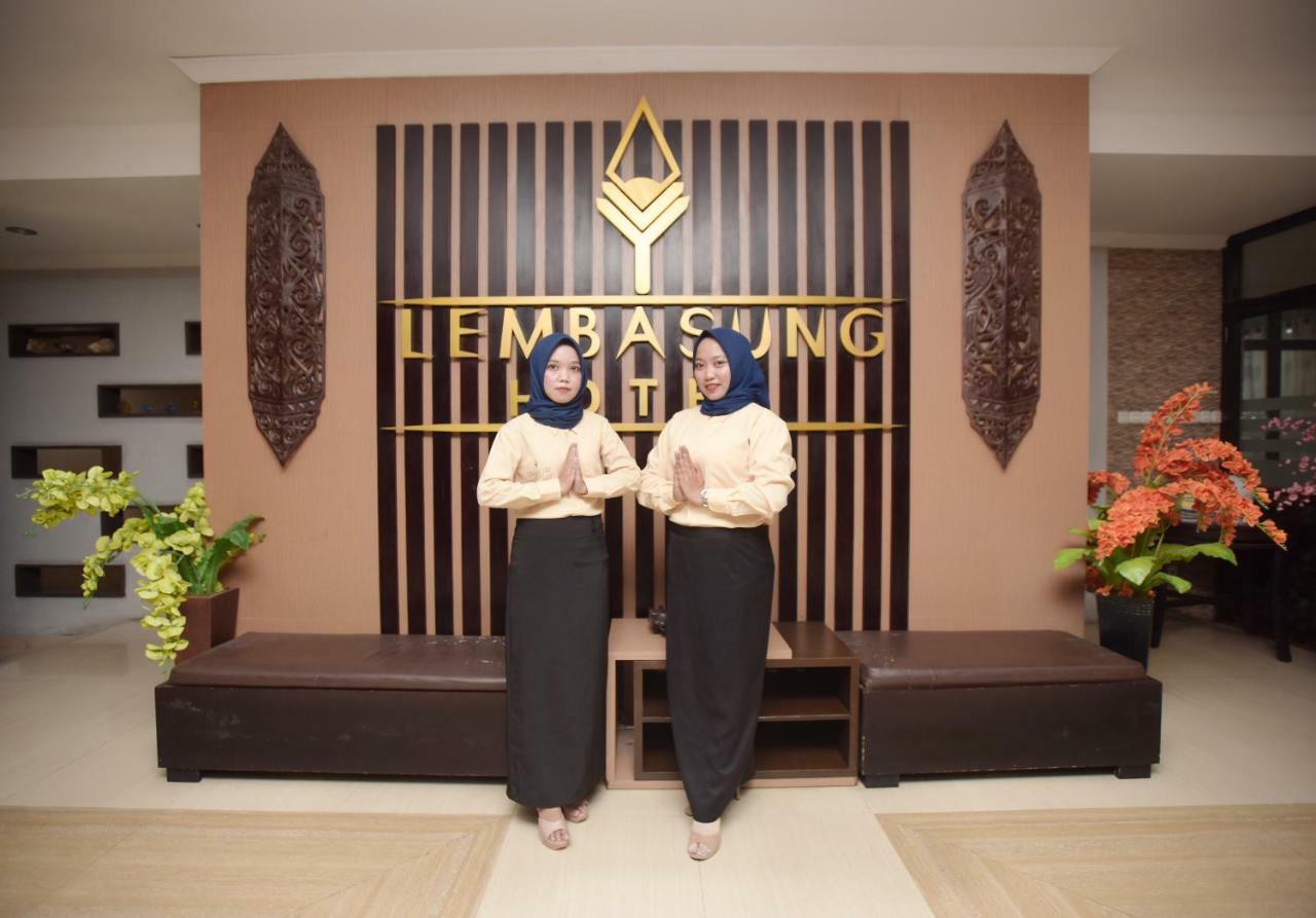 Lembasung Boutique Syariah Hotel Tarakan Exteriör bild